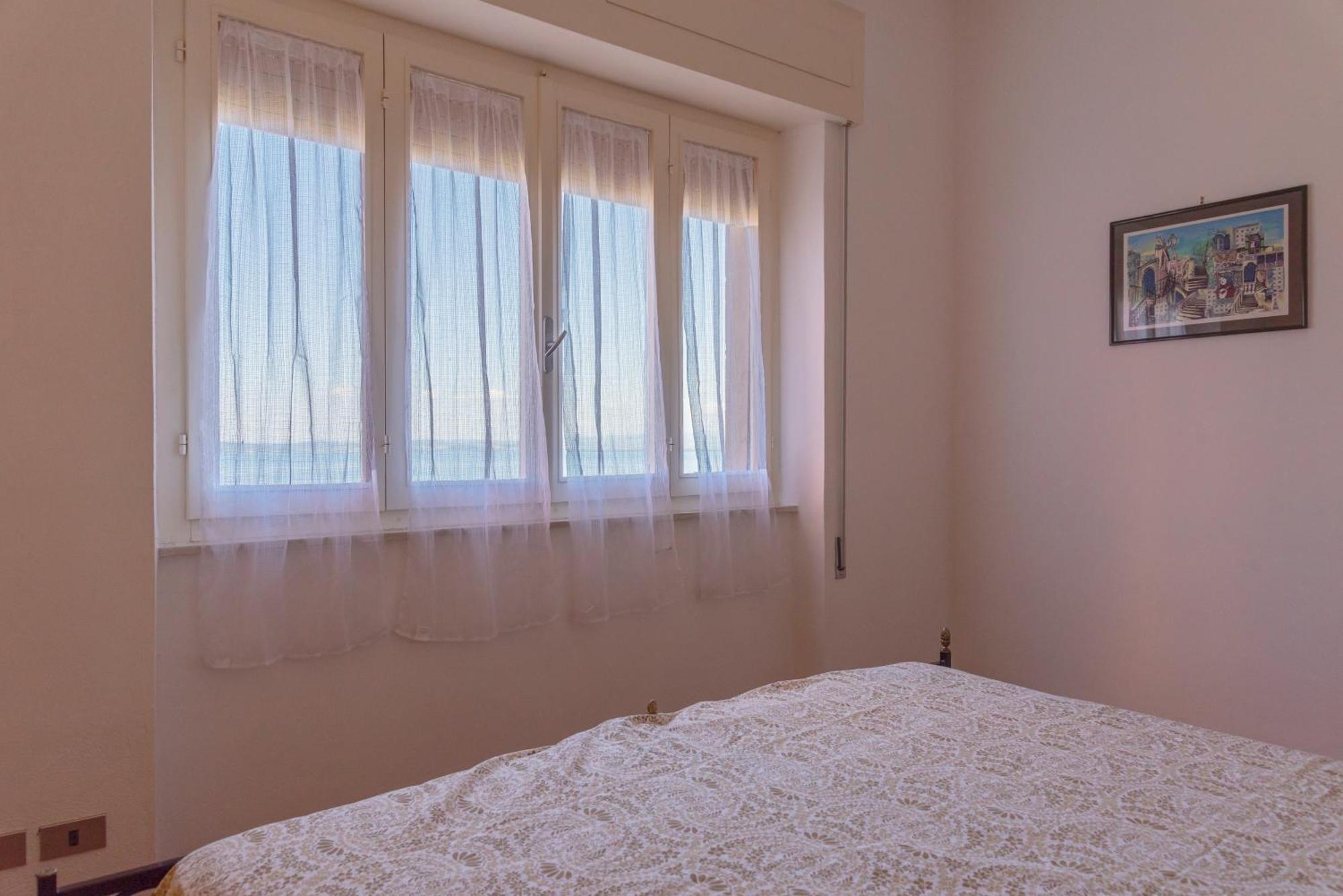 Appartement Argentario Retreat Sea View Terrace, Wifi & Private Parking Included à Porto Santo Stefano  Extérieur photo